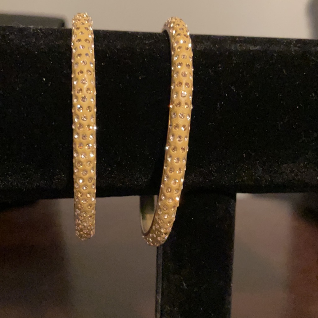 Pretty Two Bangles
